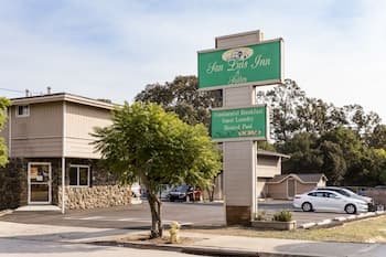 San Luis Inn And Suites