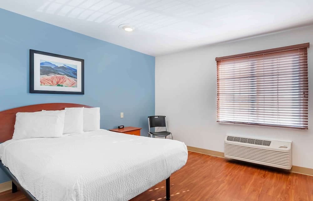 Extended Stay America Select Suites - Omaha - Southwest