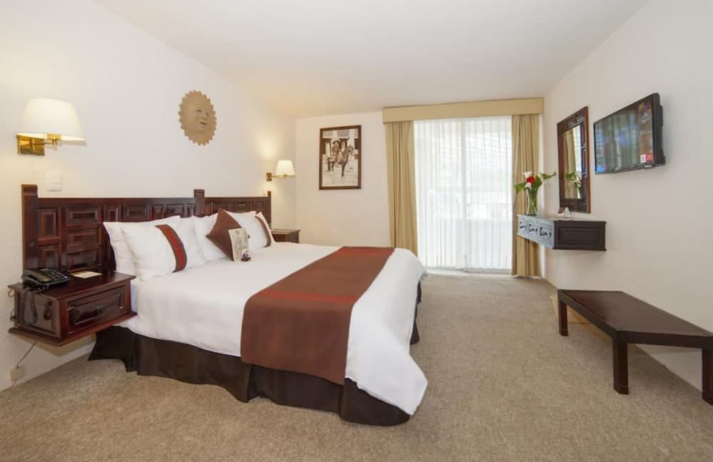 Hotel Misión La Muralla