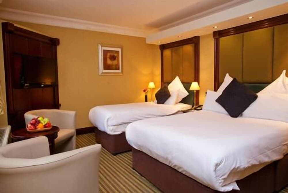 Paddington Court Rooms