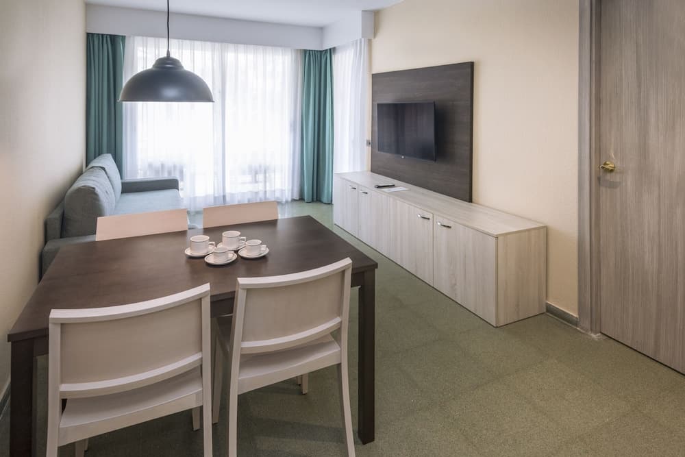 Hotel GHT Oasis Park & SPA