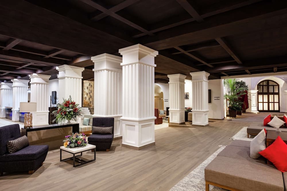 DoubleTree by Hilton Toluca