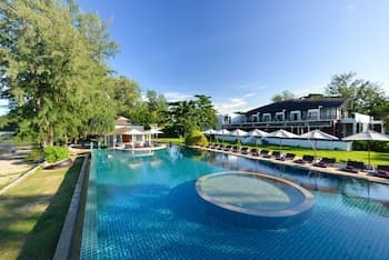 Twin Lotus Resort and Spa - ADULT ONLY