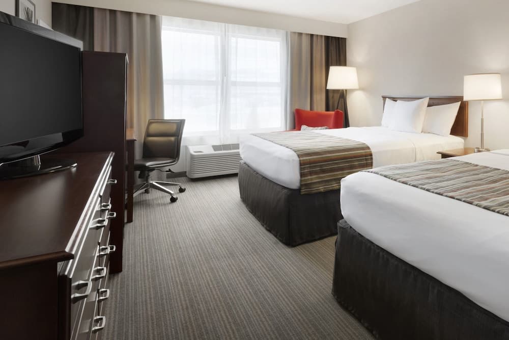 Country Inn & Suites by Radisson, Houghton, MI