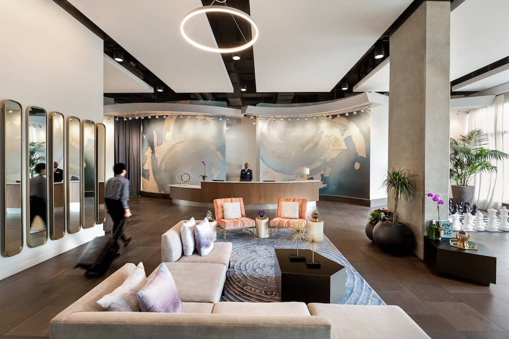 Twelve Midtown, Autograph Collection