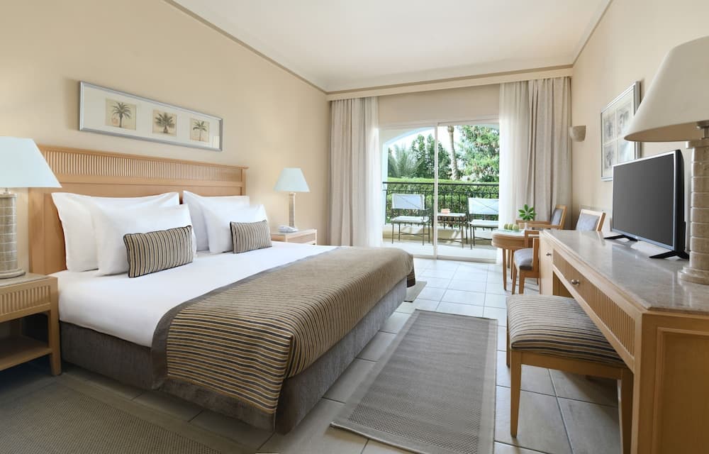 JAZ Makadi Star & Spa