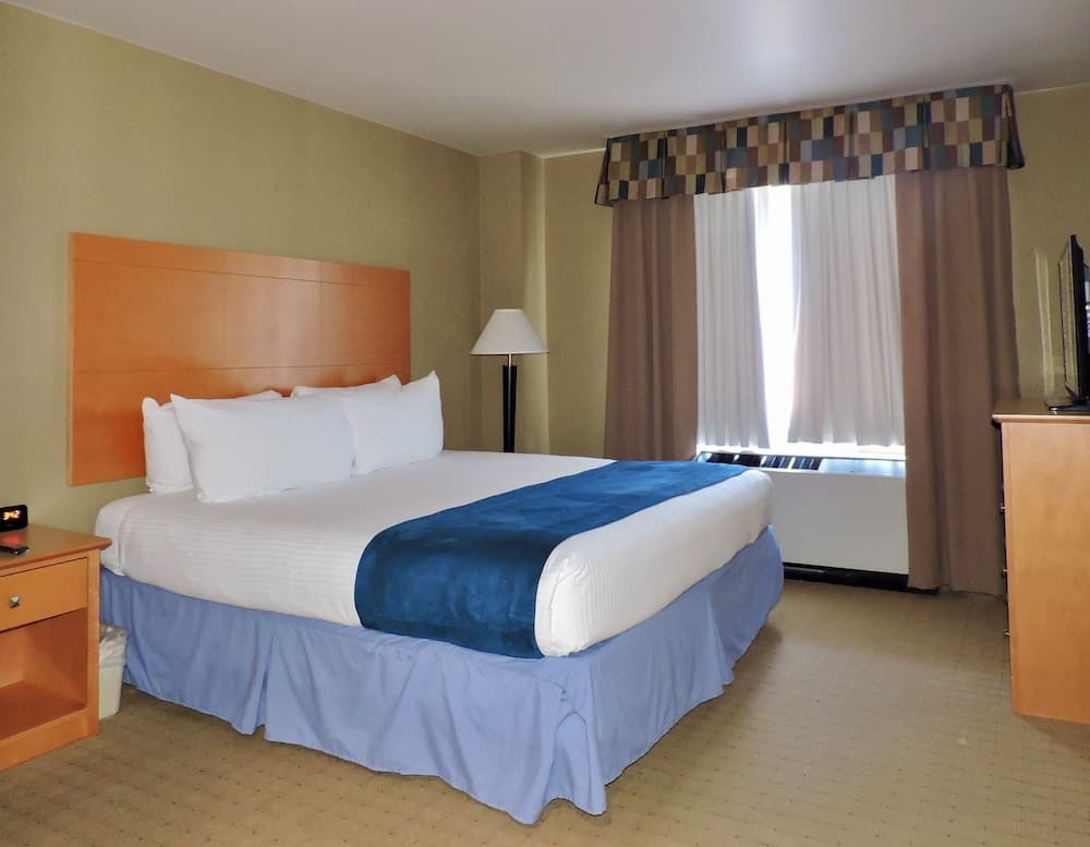 Marco LaGuardia Hotel