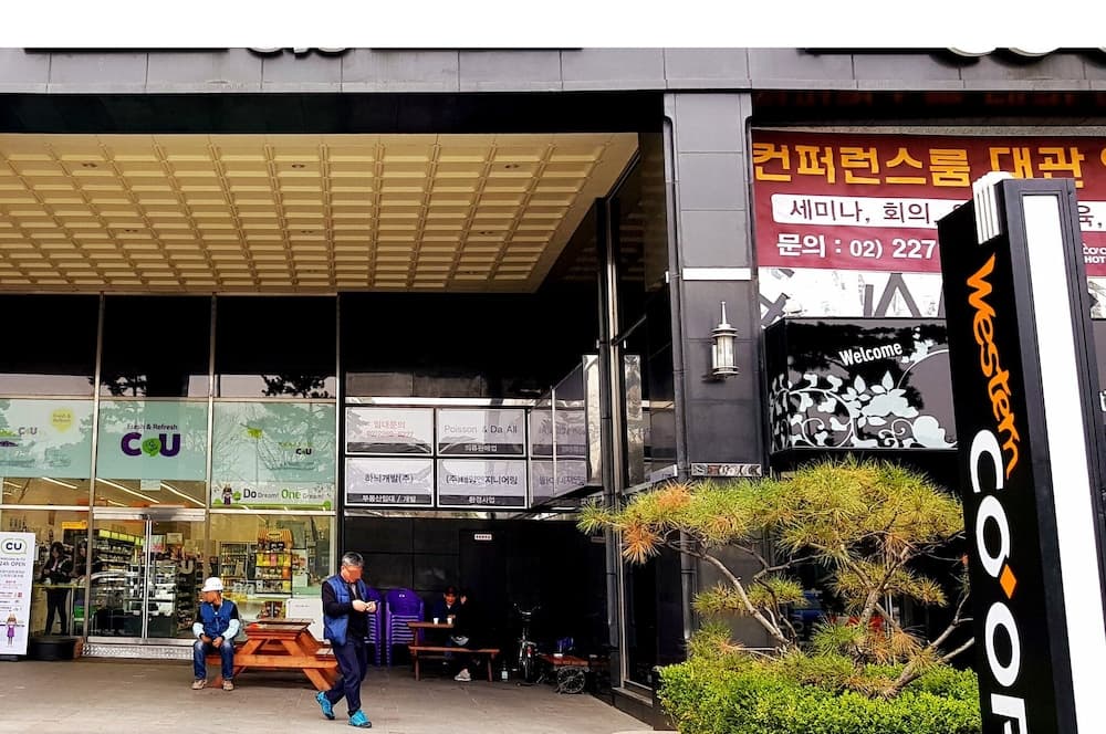 hotel image