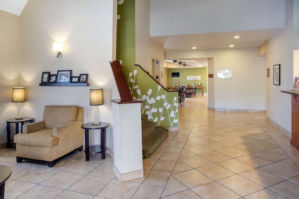Sleep Inn & Suites Bakersfield North