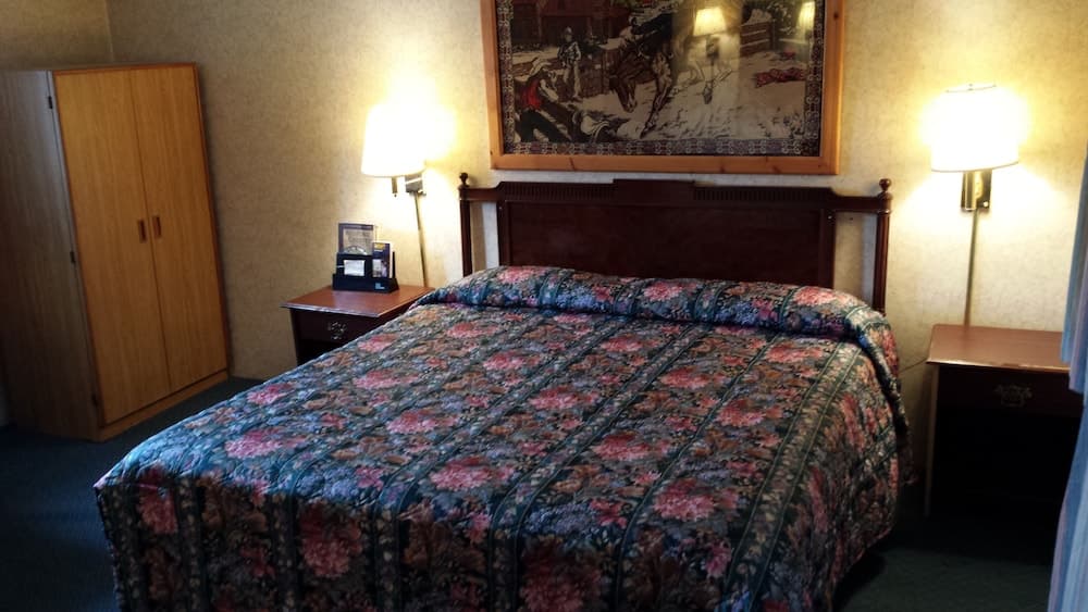 Budget Host Midway Inn