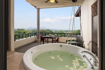 Springfield Village Golf & Spa