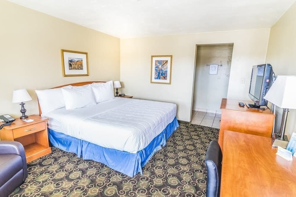 Days Inn by Wyndham Montrose