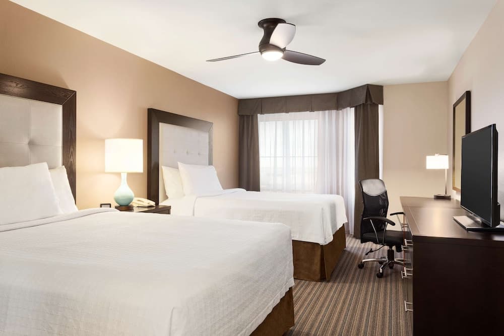 Homewood Suites by Hilton Fargo