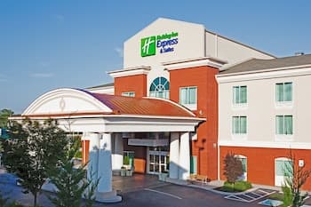 Holiday Inn Express & Suites Lenoir Cty, an IHG Hotel