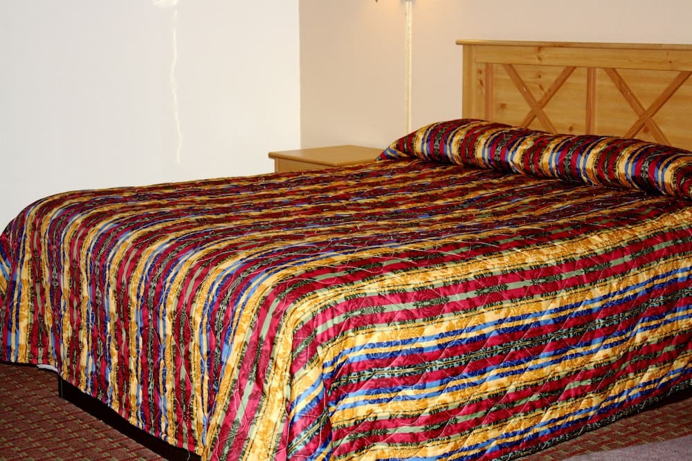 National 9 Inn Placerville