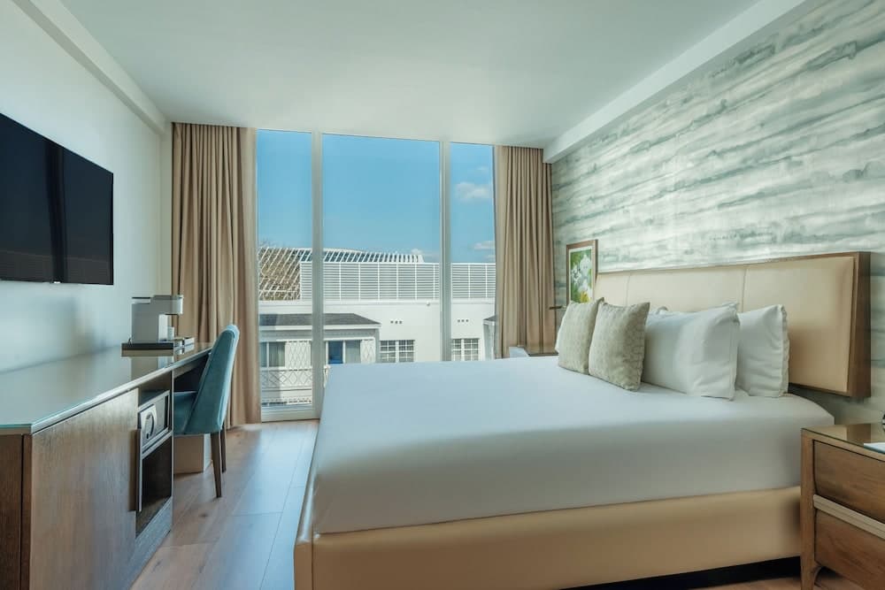 Iberostar Waves Miami Beach