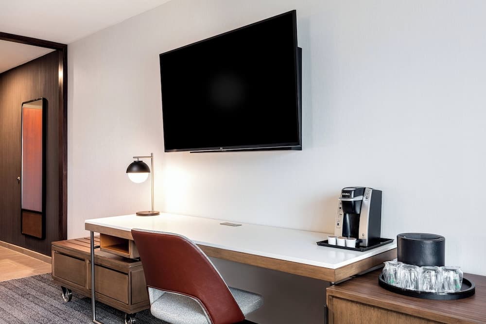 Courtyard Anaheim Resort/Convention Center