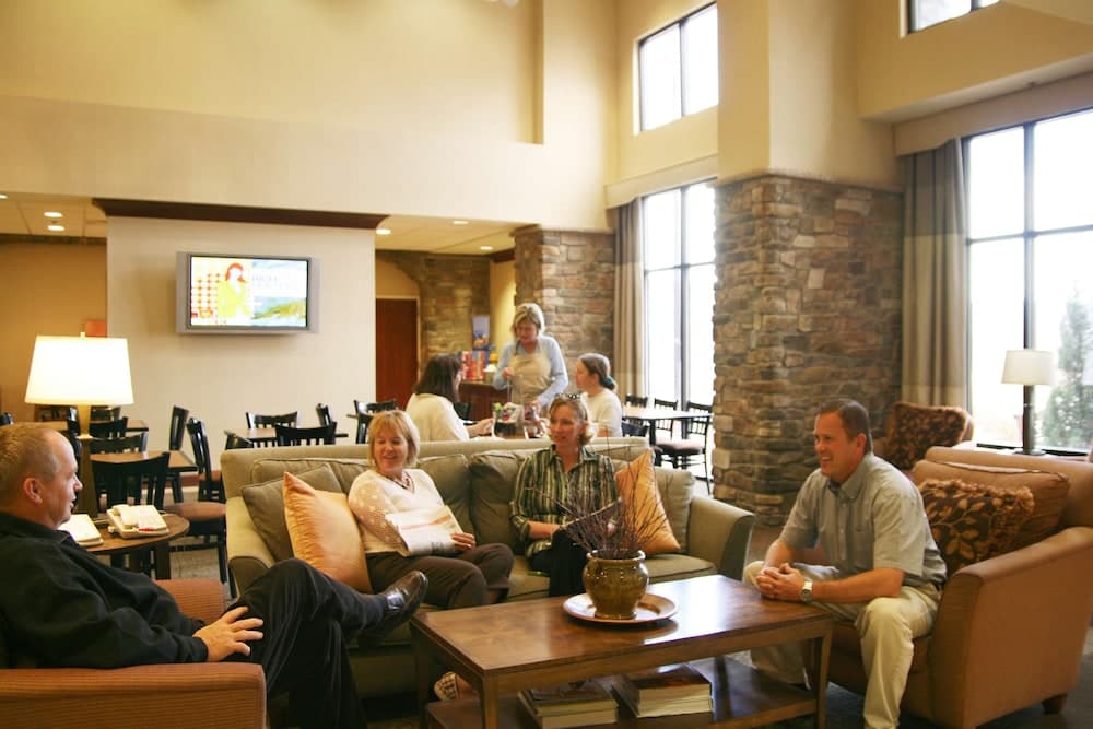 Hampton Inn & Suites Colorado Springs/Air Force Academy