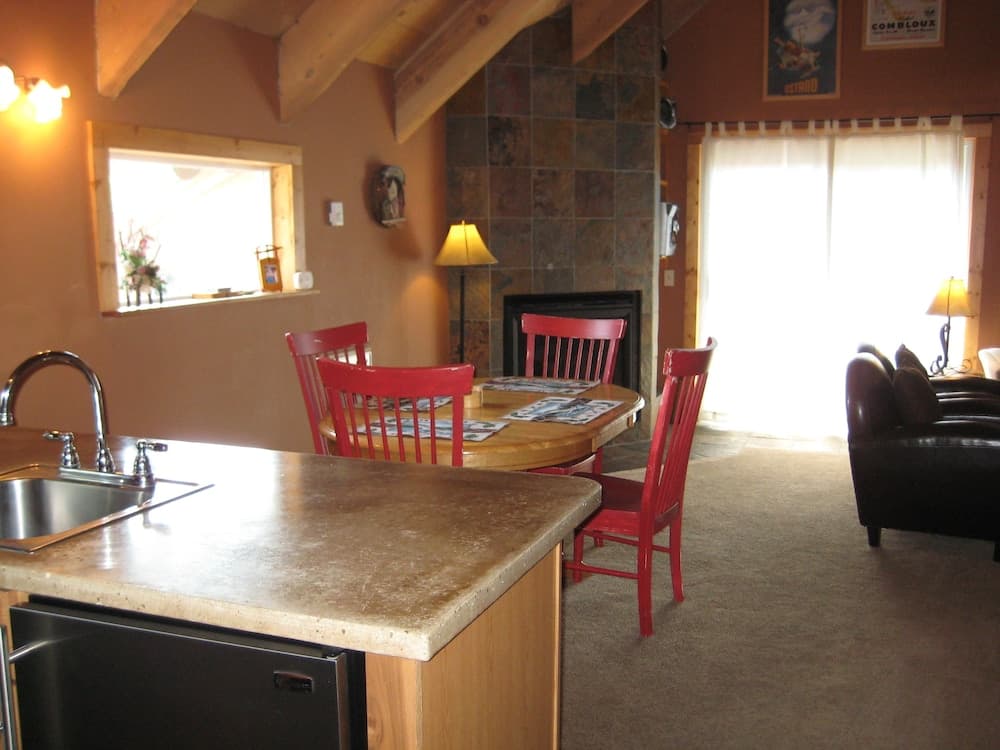 Mammoth View Villas Mammoth Reservation Bureau