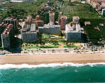 Apartamentos S'abanell Central Park