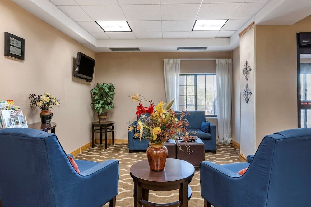 Comfort Inn Downtown - University Area