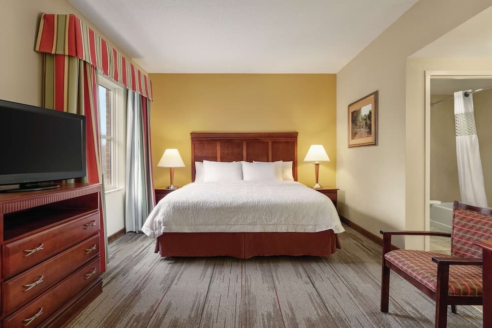 Hampton Inn & Suites Williamsburg Historic District