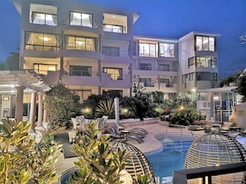 Misty Waves Boutique Hotel