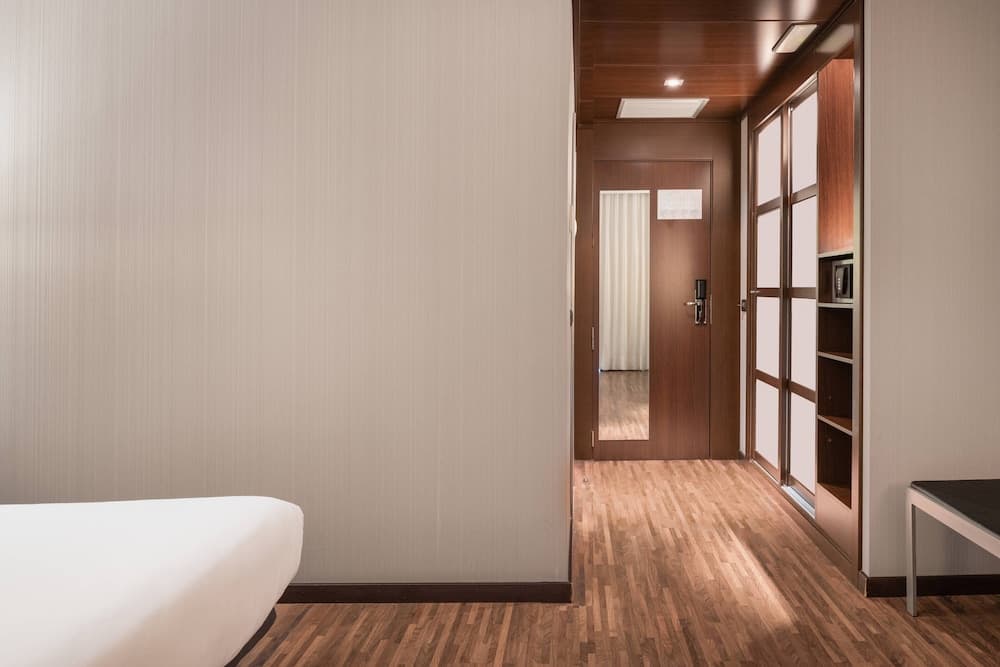 AC Hotel Palacio Universal by Marriott