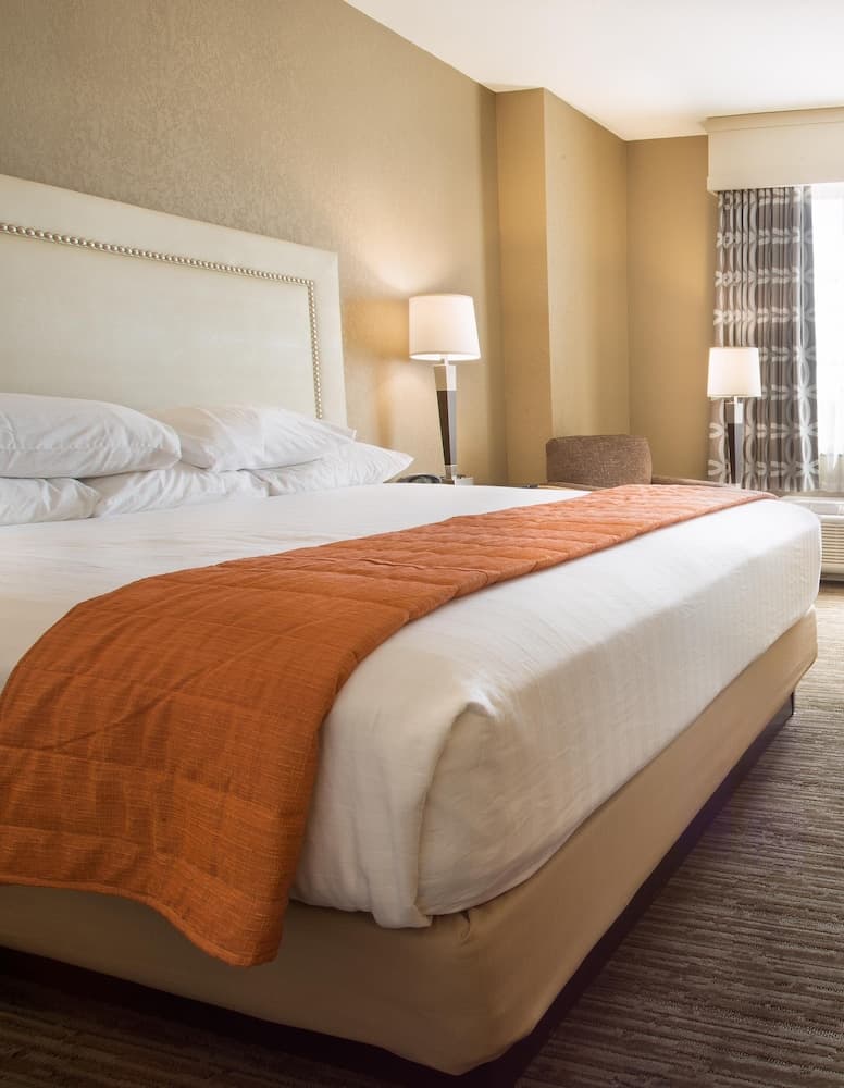 Drury Inn & Suites Cincinnati Sharonville