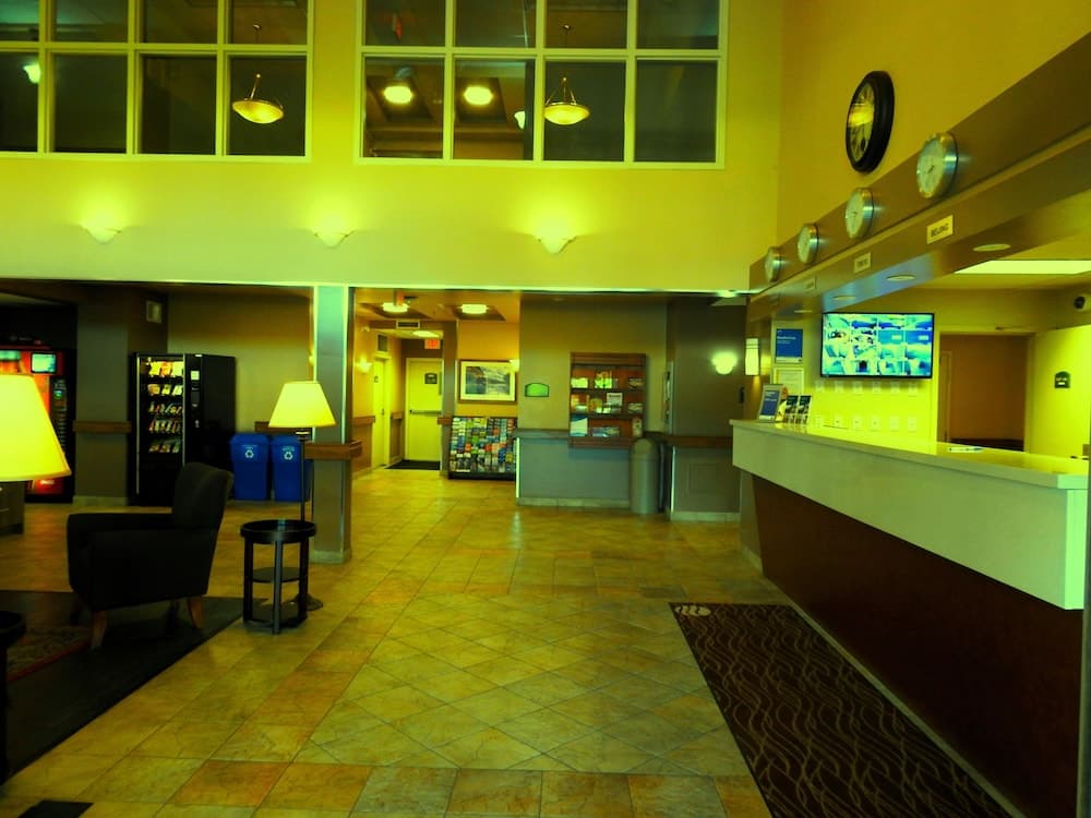 Comfort Inn & Suites