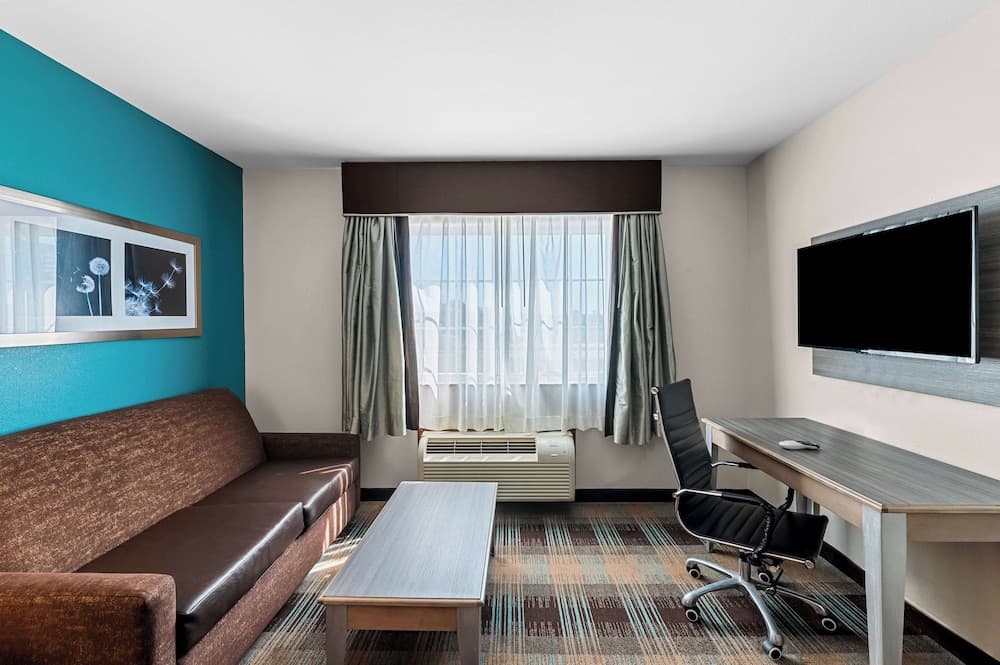 Best Western Presidential Hotel & Suites