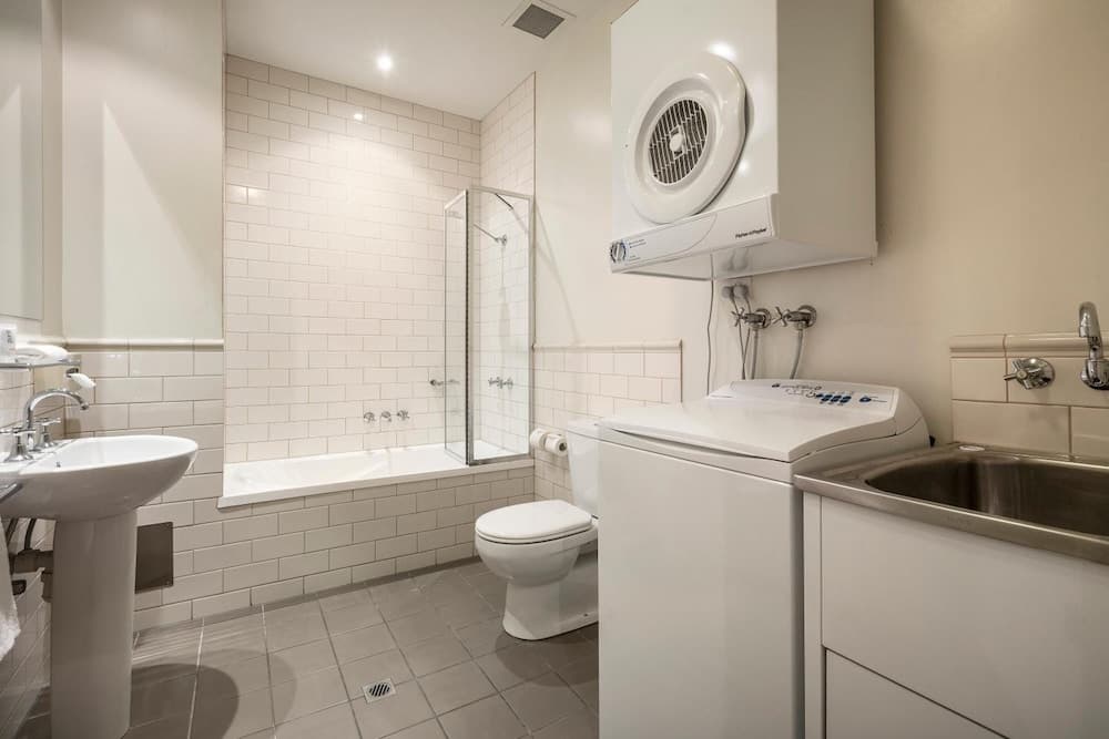 Launceston Central Apartment Hotel