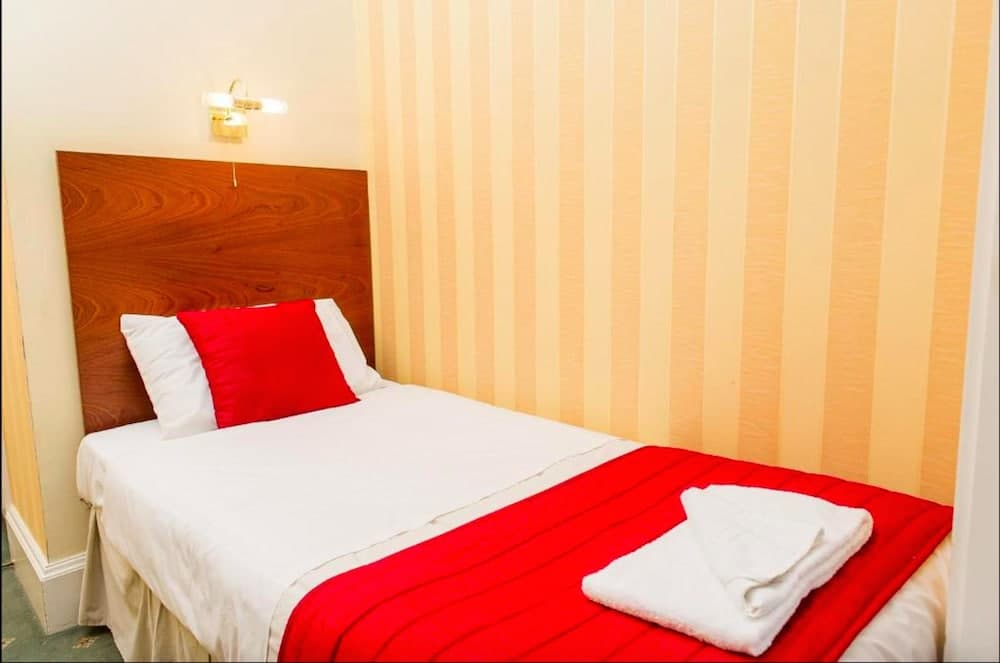 Avonmore Hotel Cartwright Gardens