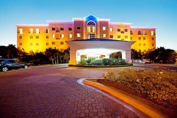 Hodelpa Garden Court