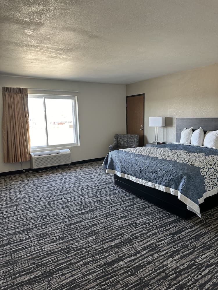 Super 8 by Wyndham Grand Island South