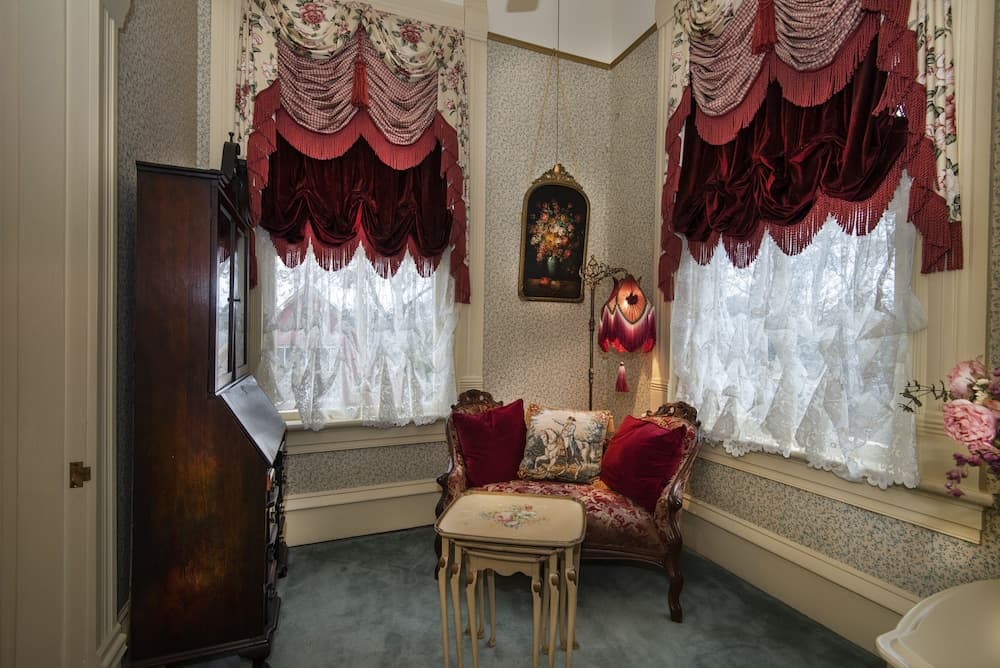 The Empress of Little Rock