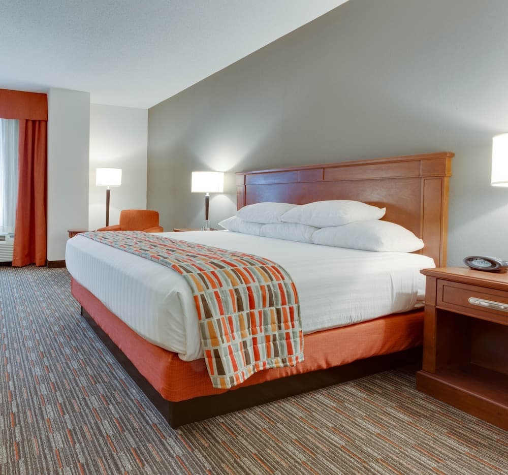 Drury Inn & Suites St. Louis O'Fallon, IL