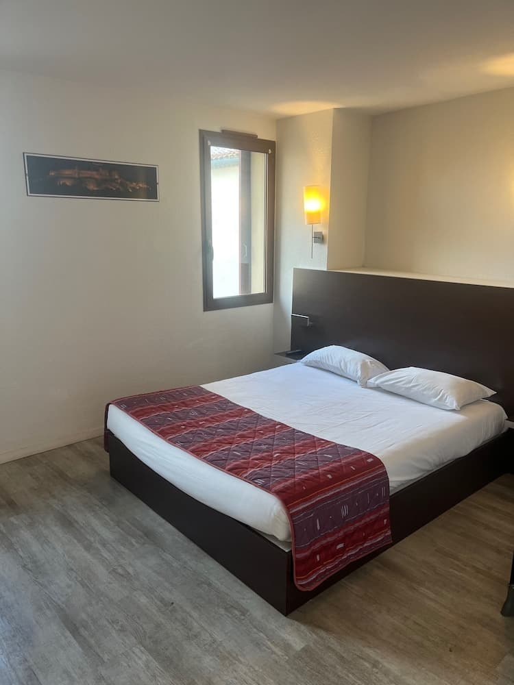 Adonis Carcassonne Résidence la Barbacane