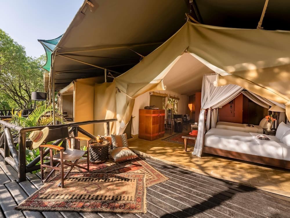 Fairmont Mara Safari Club