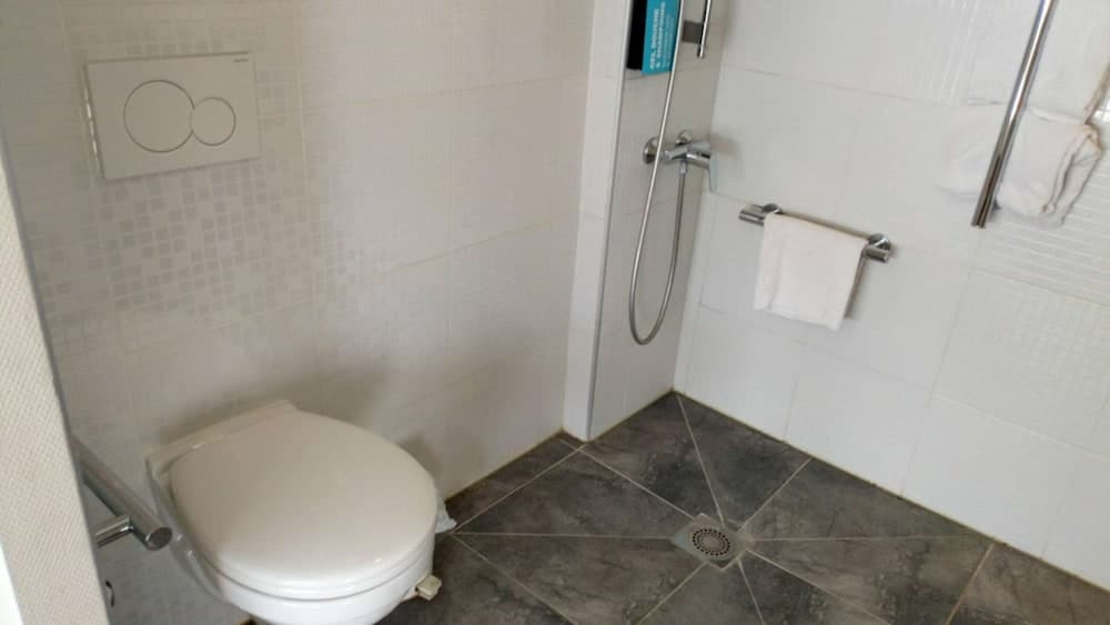 Kyriad Direct METZ NORD - Woippy