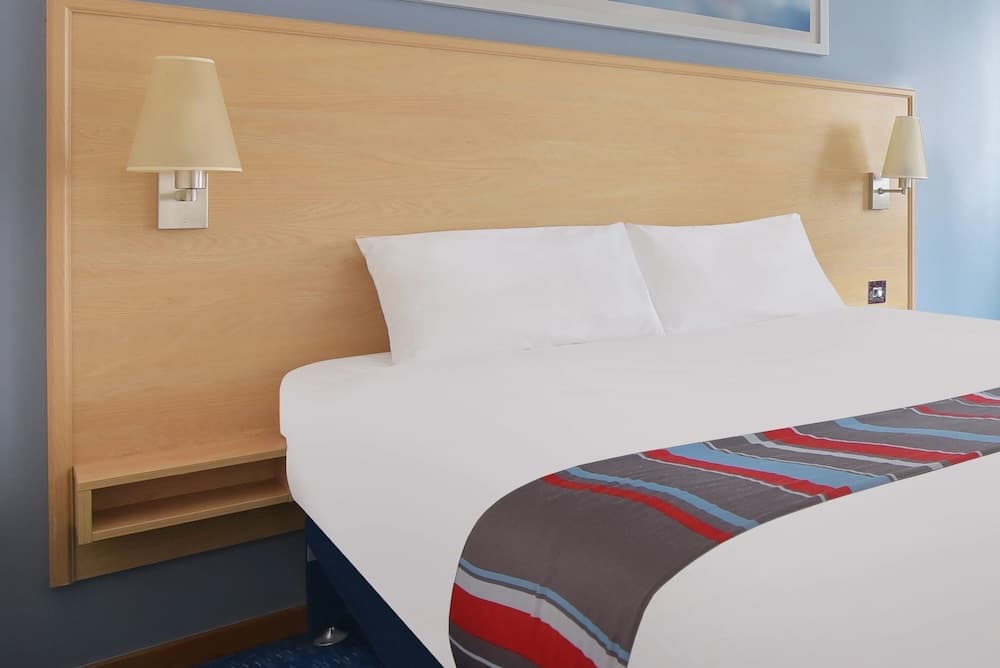 Travelodge Birmingham Central Broadway Plaza