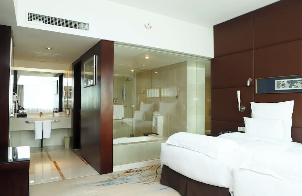 Pullman Guangzhou Baiyun Airport