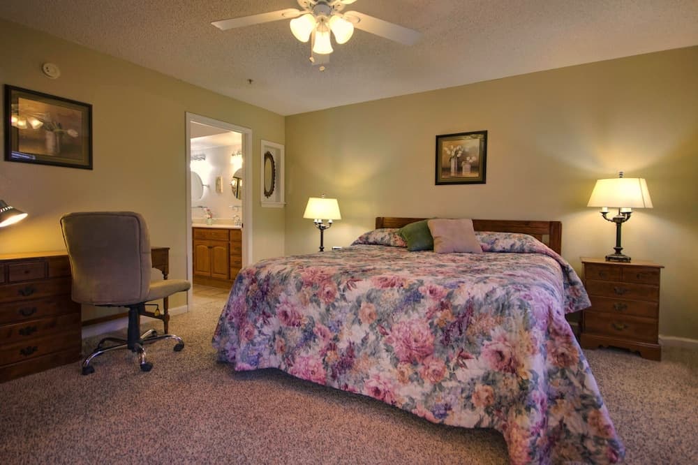 Branson Condo Resorts by Andy Williams Theatre