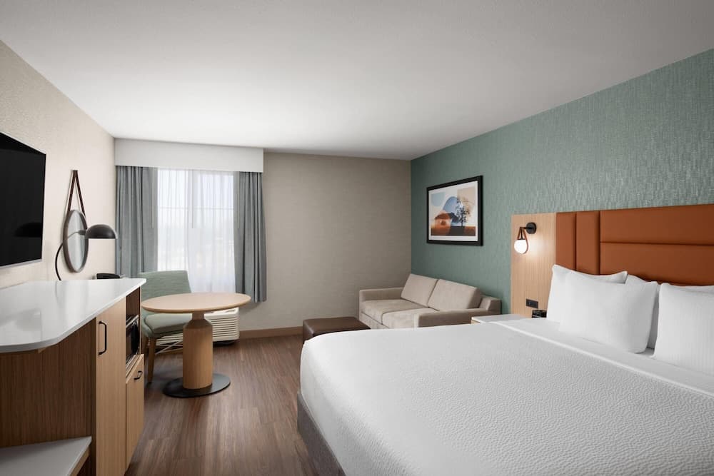 La Quinta Inn & Suites by Wyndham Paso Robles