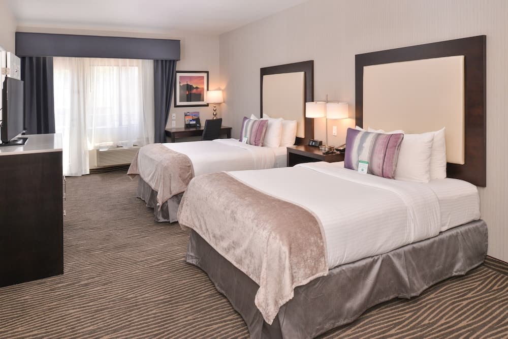 Best Western Plus Hotel At The Convention Center