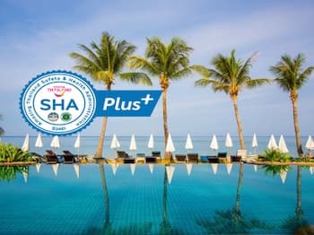 Lanta Casuarina Beach Resort