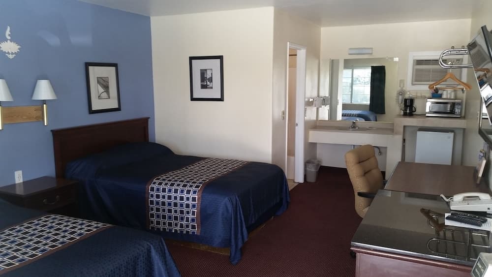 Rodeway Inn & Suites Blythe I-10