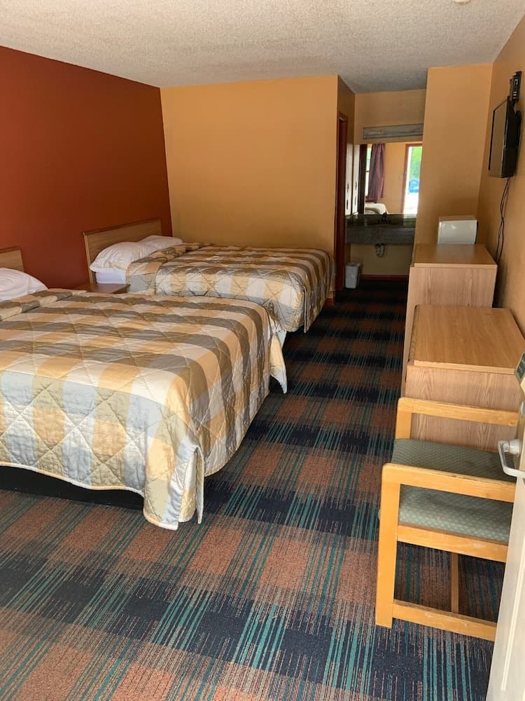 Luxury Inn & Suites Forrest City