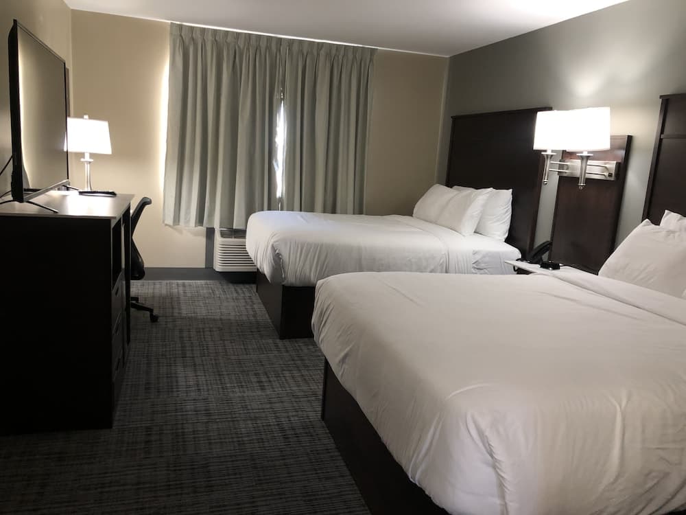 Cobblestone Inn & Suites - Trenton