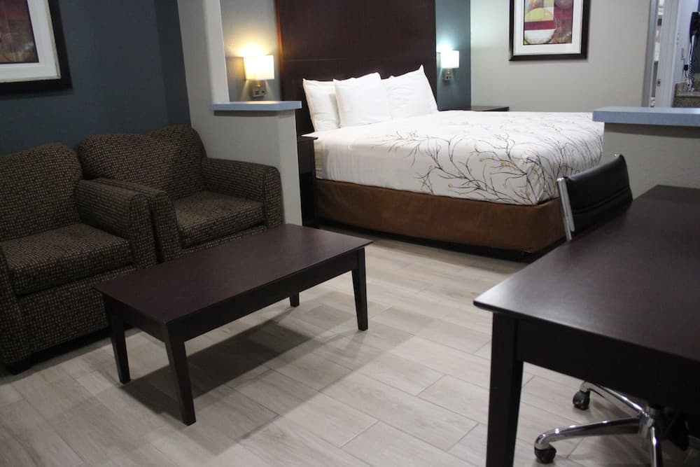 Cotulla Executive Inn